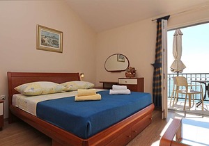 Double Comfortable Studio Sea View Apartment 32