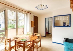 Duplex Apartment for 5 with Parking and Balcony in Cauterets