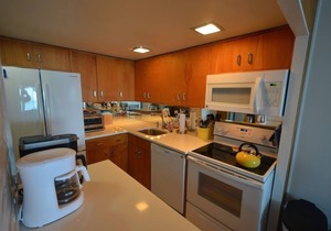 Edgewater House - Ocean Front Units With Spectacular Views!