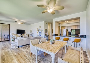 Elegant, second floor condo with lanai, pool and hot tub access, and central AC