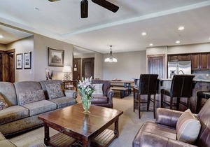 Enjoy Crystal Peak Lodge 7304: Resort Amenities and great views.