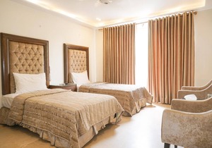 Executive deluxe room - Gulberg 2 Lahore