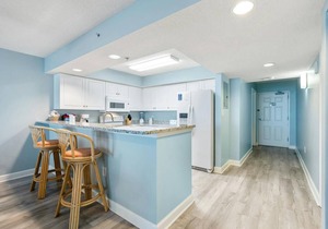 Experience a comfortable, laid-back lifestyle. | Laguna Keyes - 609