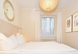 Fantastic holiday apartment 50 m from the pier in Koserow, with WLAN and balcony - holiday complex