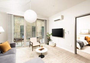 Flexhome Walkers Point 1BR Apt Q2