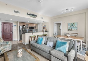 Full Kitchen ~ Private Balcony ~ Resort Pool