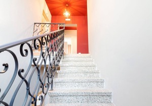 Functional and spacious room with private bathroom is part of the San Vincenzo Rooms Guest House and is perfect for 2 guests. The accommodation is located in the renovated building in Vigonza, which is 10 minutes by car from the center of Padua and on th