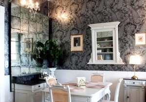 Glamorous 2Bedroom Apartment Overlooking the River