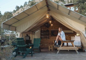 Glamping tent basecamp between Zion & Bryce w/AC