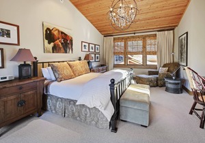 Granite Ridge Cabin,Teton Village,1mile from Grand Teton Park,walk to ski slopes