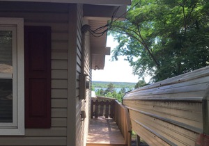 Greers Ferry Lake View Home 4BR, 2BA