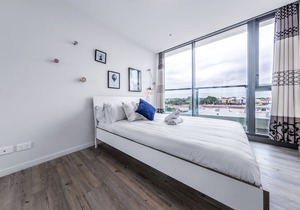 Hamilton 409