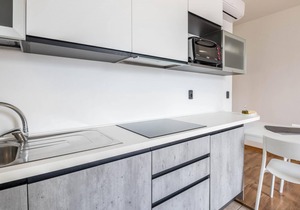 Holiday Apartment with Wi-Fi, Air Conditioning, Pool and Garden; Garage available; Pets allowed