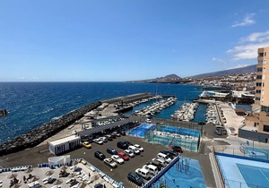 Holiday Home 'Sea view Apartment' with Sea View, Shared Pool & Wi-Fi