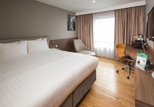 Holiday Inn London West