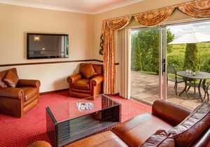 Hollies Hotel