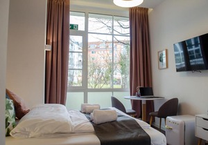 HOMELY STAY Studio 8 - Relaxed Self-Check-In room in Munich