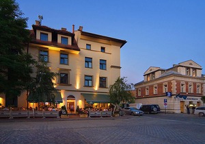 Hotel Ester