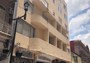 Hotel Leon