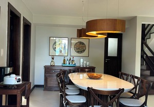 House with 5 bedrooms in front of the sea (feet in the sand) in Guarajuba