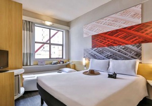Ibis Maringa