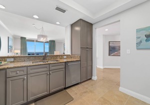 Indigo West 1403- Beach Front View with Luxurious Interior and Amenities!