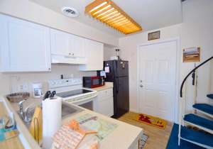 Jockey Beach 378-Baywater 123rd St, Internet, Pool, W/D, AC