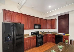 Large Townhome Apartment In Northern Liberties