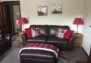 Largs central apartment