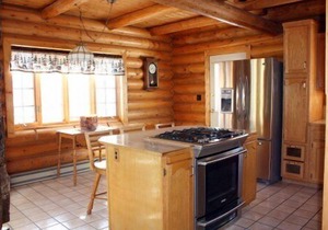 Log Home Overlooking the Buffalo Valley, Family Holiday Pricing Promotions