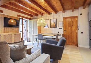 Luderna - Apartamento con jardín Montardo