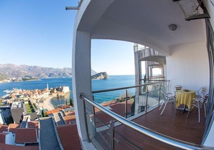 Lux Panoramic Apartment