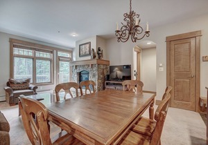 Luxurious 1 BR in River Run Village with Ski in ski out, Kids Ski Free, No cleaning fees by RedAwning