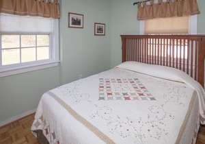 Luxury Cabin for 8 @ River's Bend Ranch; river access & trail rides on site.