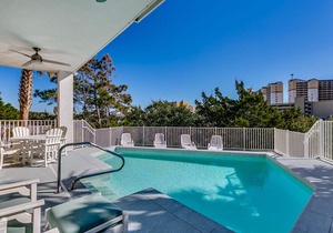 Luxury North Beach Resort home w/pool/elevator & marsh/ocean view