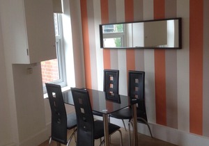 Luxury spacious Apartment, easy access to Central London