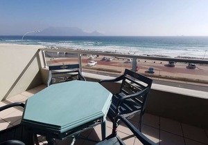 Luxury Two Bedroom Apartment with Sea View