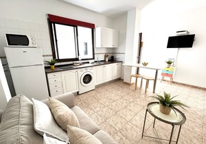 Mahostly Apartment Comillas PH