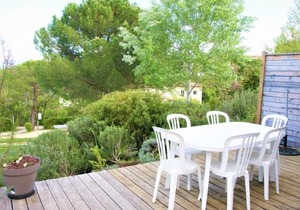 Maison Duplex 5p avec Terrasse, WIFI et Parking, Grospierres - FR-1-382-86