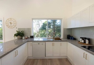 Masters Cottage - MacMasters Beach