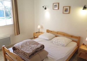 MESSANGES, nice 4-BR villa with swimming-pool