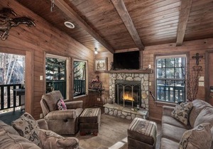 Midtown Riverfront 4, 4 Bedrooms, Hot Tub, Sleeps 12