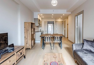 Modern Apartment with Great City View in Kadikoy