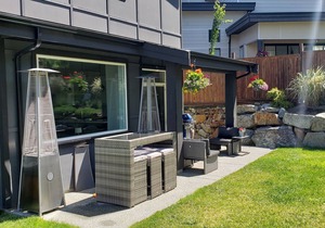Modern Bear Mountain Getaway