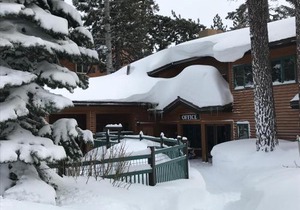 Mountainback 72 Corner Unit