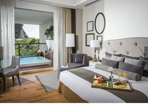 GRAND LUXXE TWO BEDROOM SPA SUITE