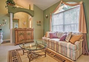 Naples Home w/Pool, Extended Stays Welcome!