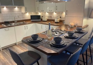 Niche View - Stunning 2 bedroom apartment Irvine
