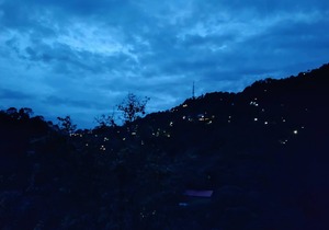 Oakwood 302 - Elegant Private Room With Balcony at Landour, Mussoorie