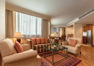 One Bedroom Suite in heart of the city (A88)